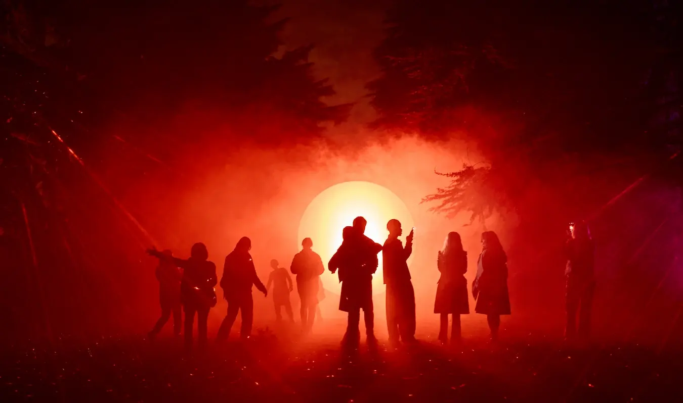 Light Cycles Paris : Un spectacle lumineux dans la nature